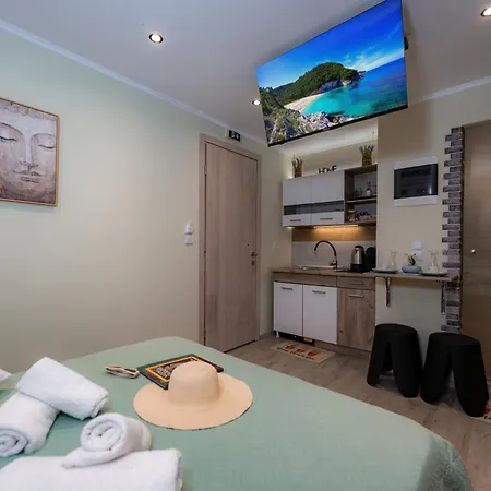 Gailas Luxury Appartement Mantouki