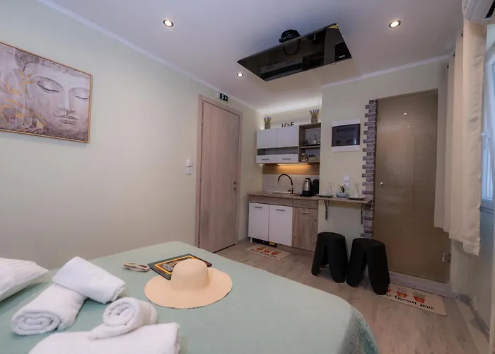 Gailas Luxury Mantouki