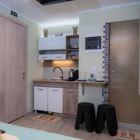 Gailas Luxury Mantouki