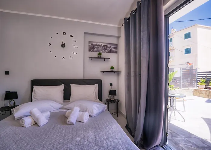 Gailas Luxury Mantouki