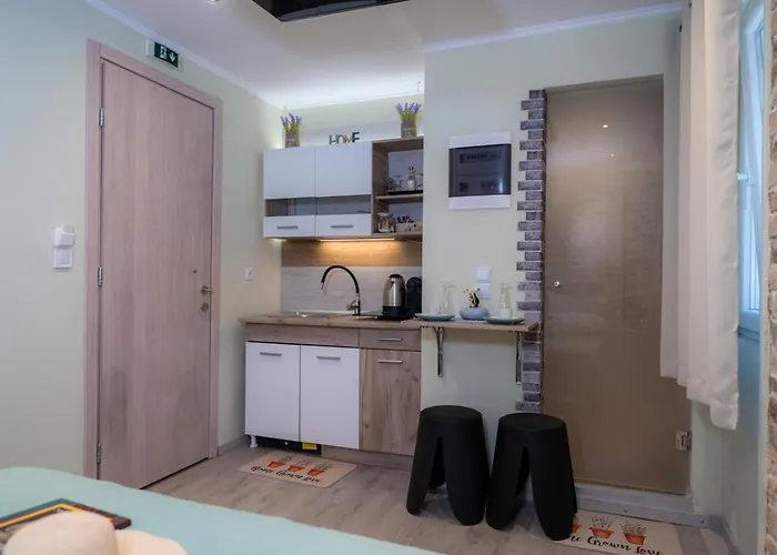 Gailas Luxury Mantouki